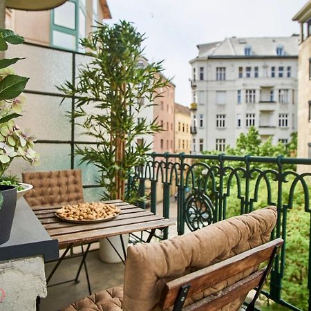 M52 Apartment - Hostaid Budapest Exteriör bild
