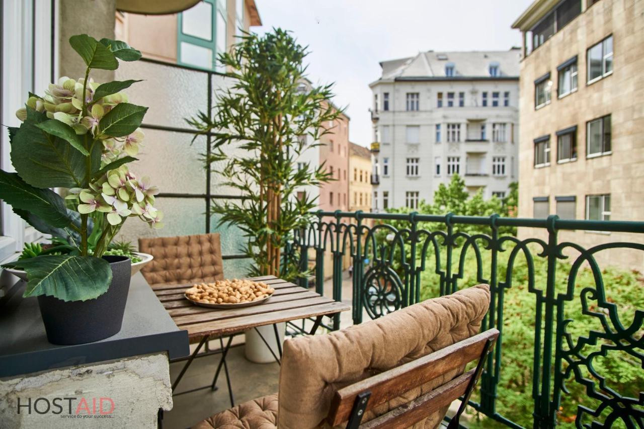 M52 Apartment - Hostaid Budapest Exteriör bild