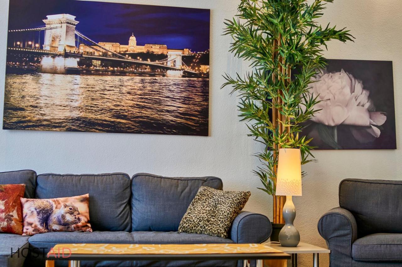 M52 Apartment - Hostaid Budapest Exteriör bild