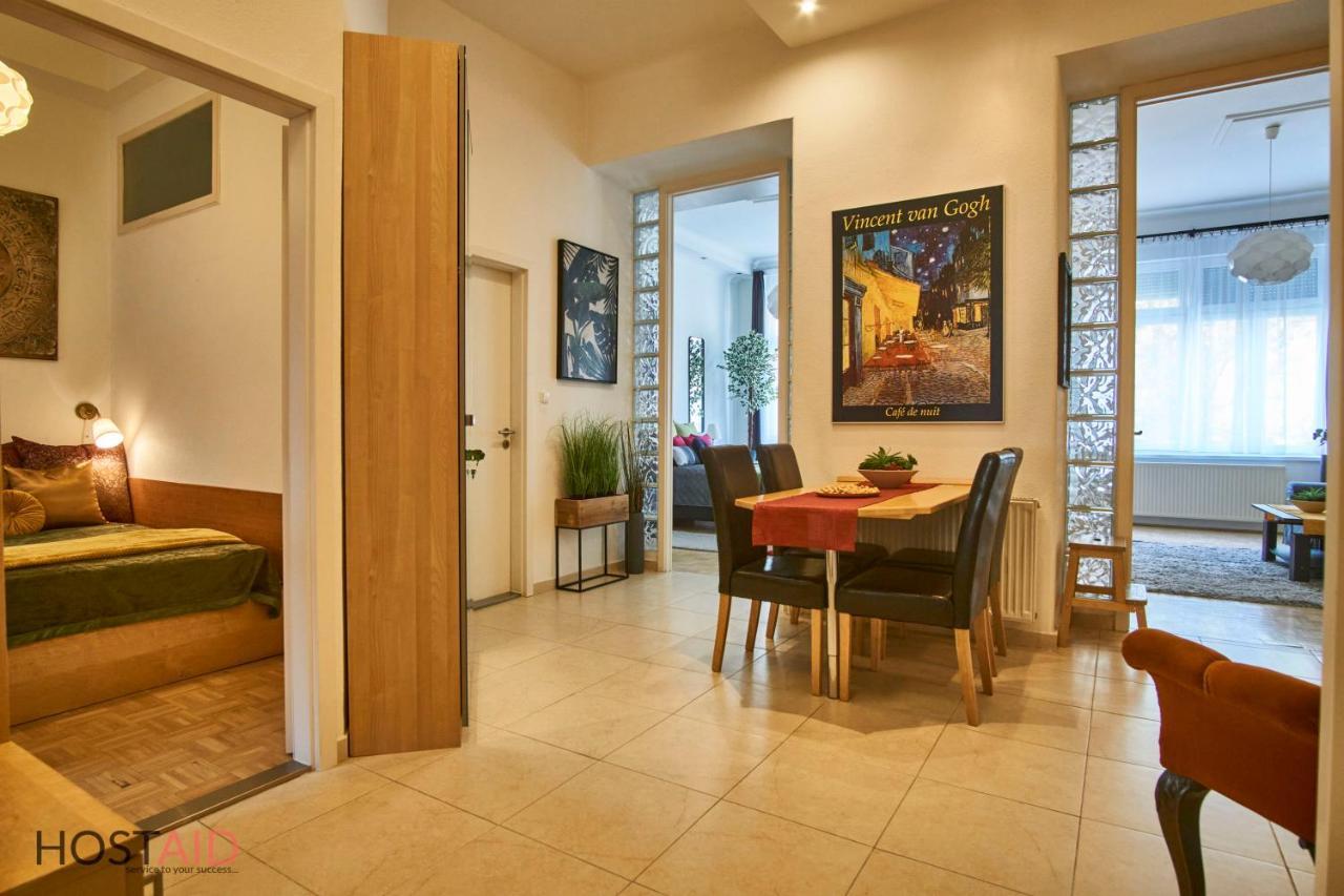 M52 Apartment - Hostaid Budapest Exteriör bild