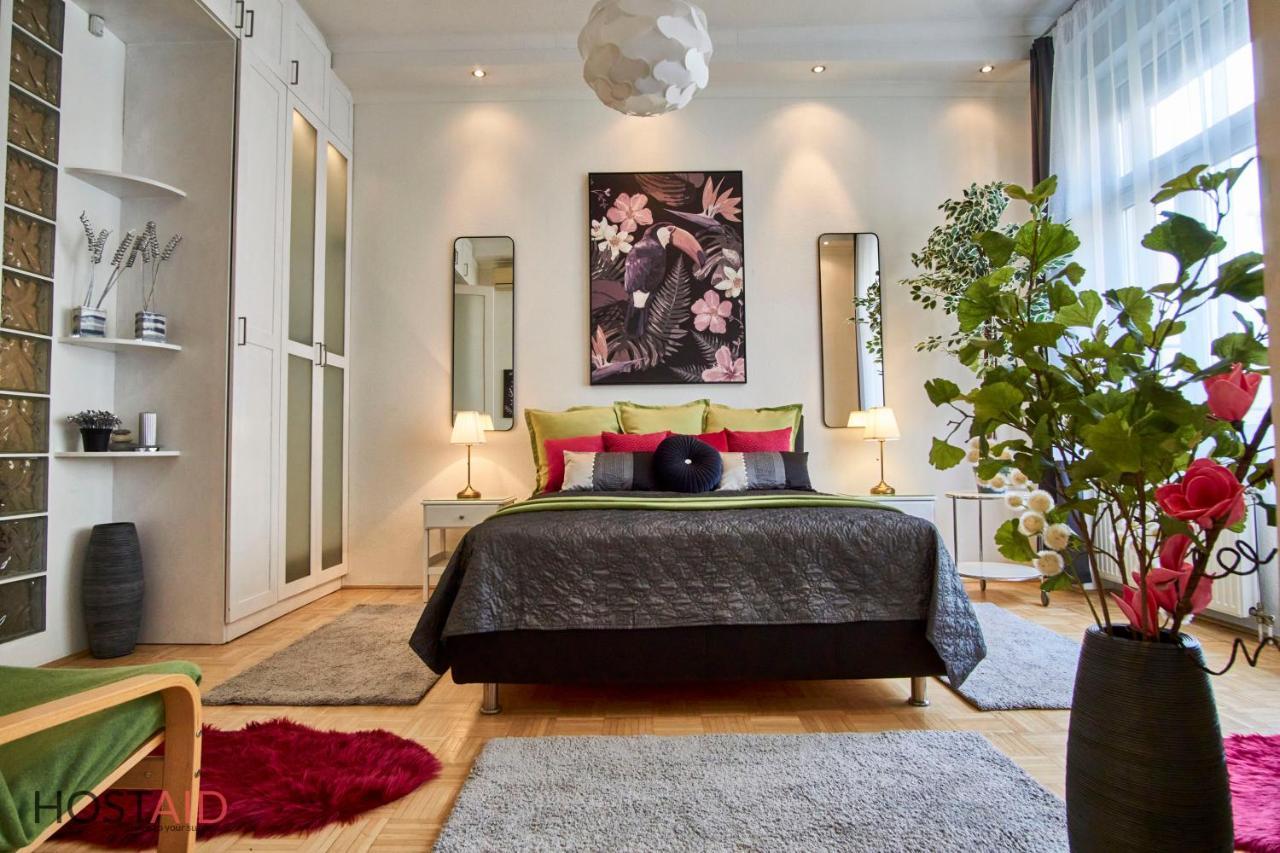 M52 Apartment - Hostaid Budapest Exteriör bild